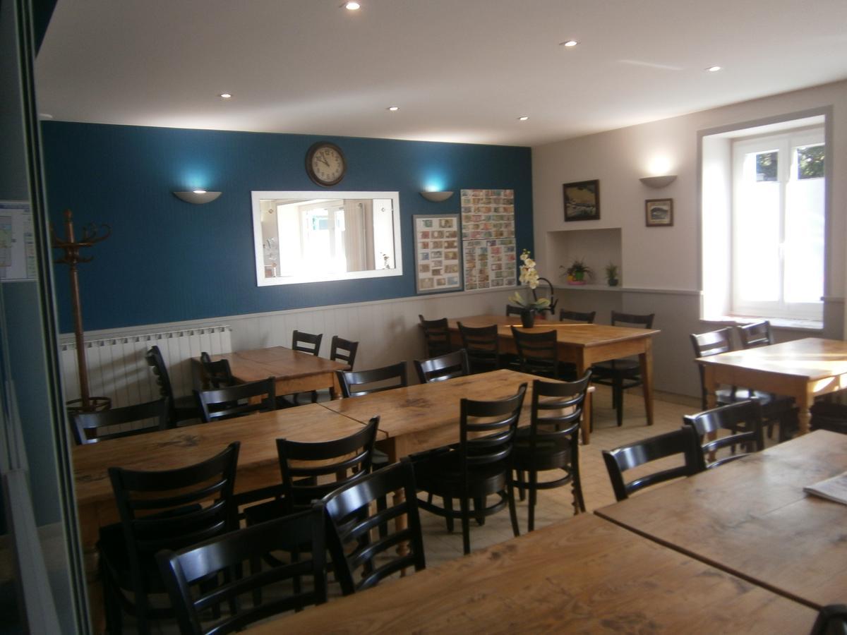 Les Sauvages  Hotel Restaurant De La Roche מראה חיצוני תמונה